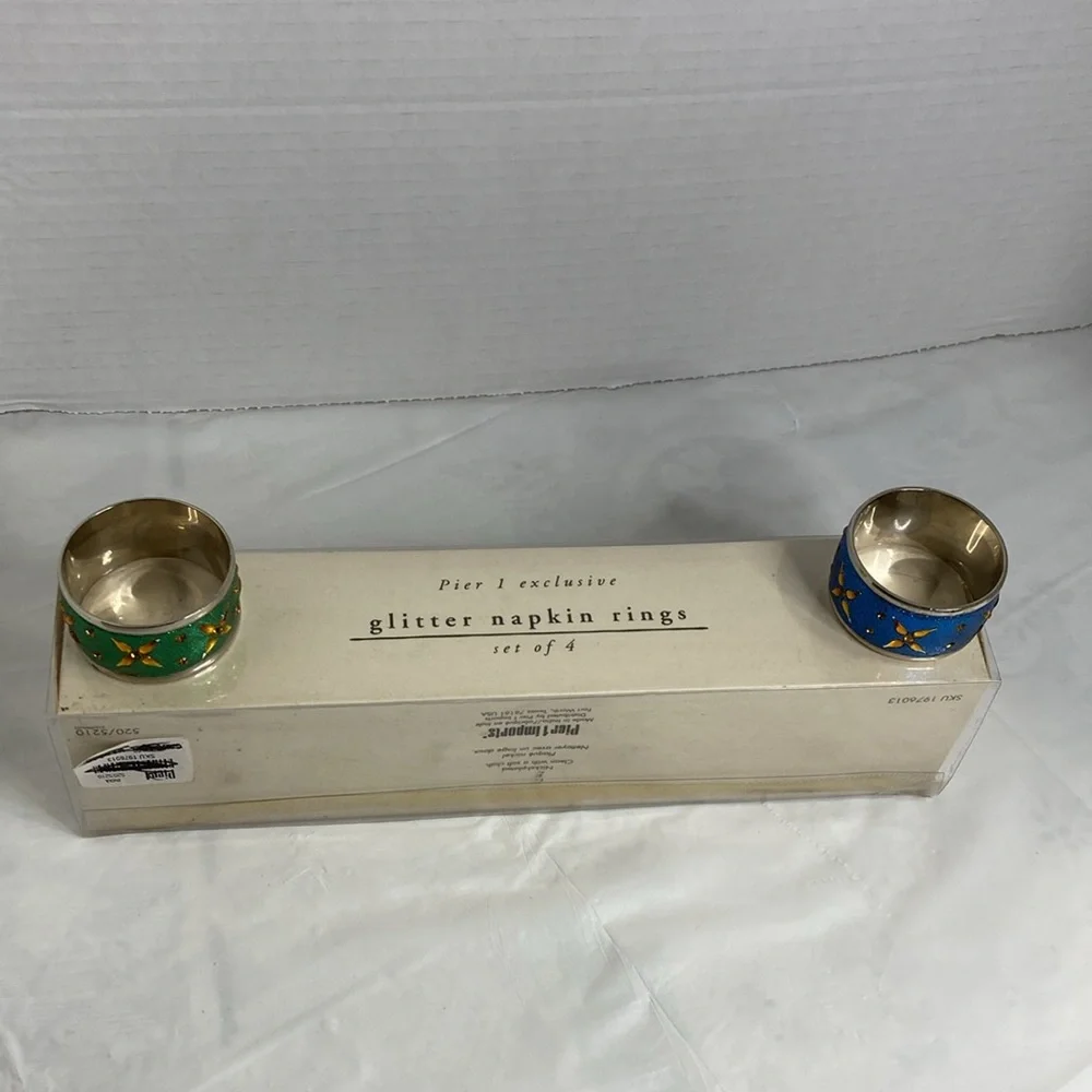 Pier 1 Exclusive Glitter Napkin Rings Lot of 6 Nickel Plated Sparkly Jeweled